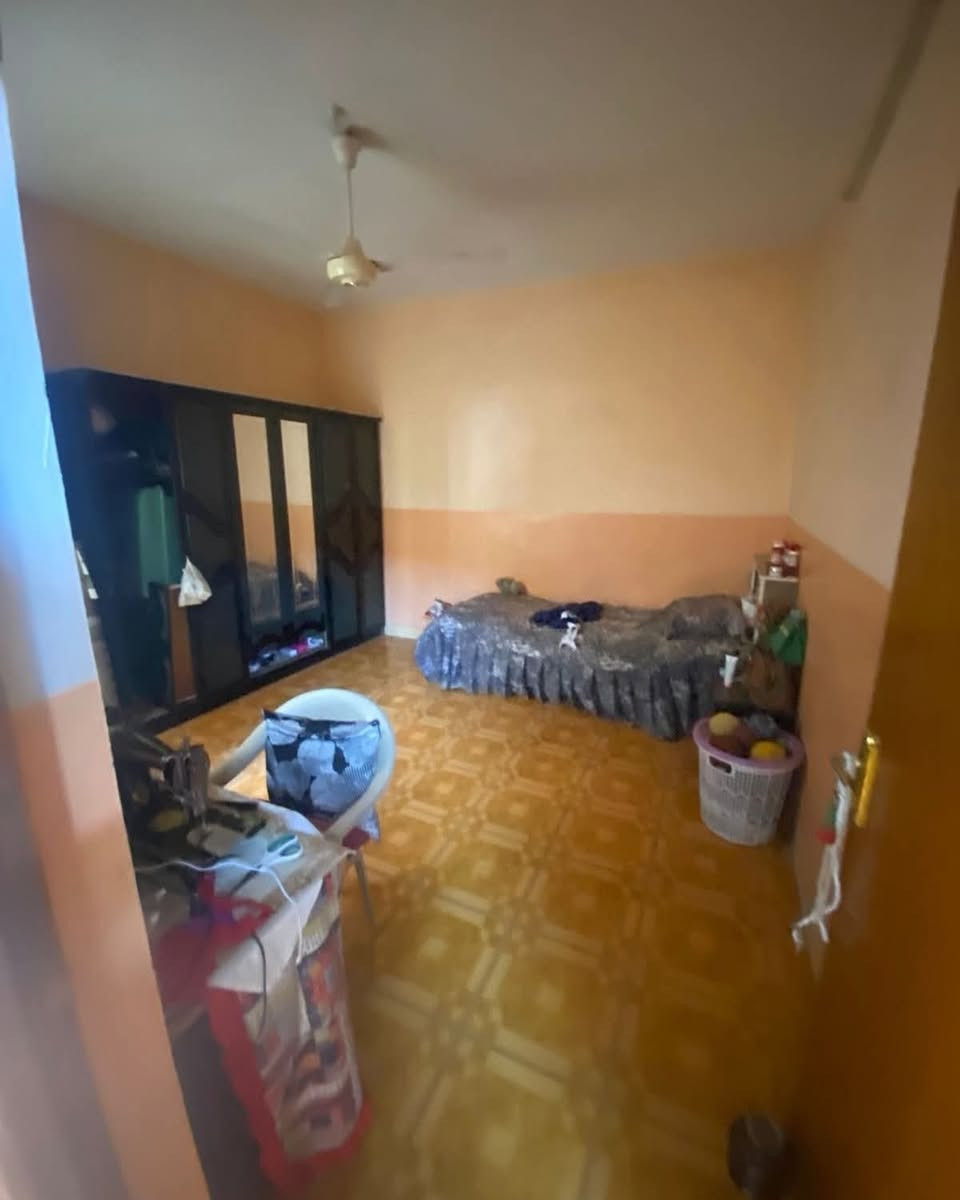 🏠اعلان اعلان
دار للبيع
موقع مميز
~~~~~~~~~~~
طابو ملك صرف
~~~~~~~~~~~
دار قديم قابل للسكن
~~~~~~~~~~~~
📐المساحه:-200 م
📐الواجهة :-10م
~~~~~~~~~~~
📍الموقع :حي المنصور موقع مميز
بين طريق بغداد و شارع القدس
~~~~~~~~~~~
💸السعر :-علق ب(تم) يوصلك السعر
~~~~~~~~~~~
الطابق الاول  يحتوي:-
كراج +حديقه +استقبال +مطبخ +
غرفتين نوم+هول +صحيات
~~~~~~~~~~~
للاستفسار اكثر الاتصال على
***********📱
~~~~~~~~~~~
نستقبل جميع العروض 
🏠السكنيه  🏛️التجاريه
