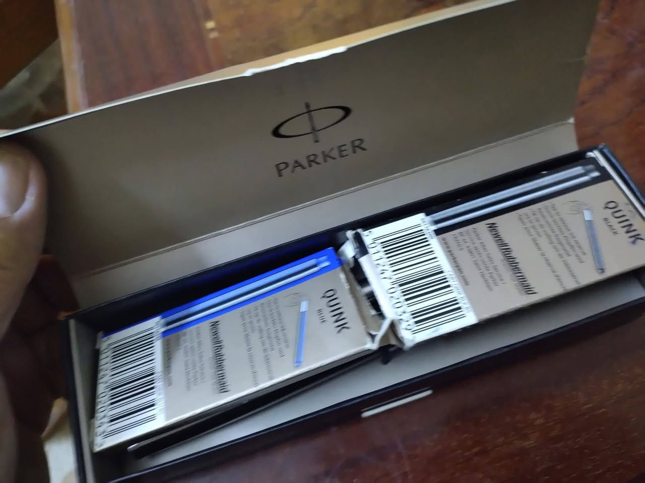 باسكل 60 متروك سنتين بغداد 
سفير صناعة سورية في تسعينات 30
صوبة زيتيه قديمة في تسعينات ماداخل تصليح 60 
كاسيتات ختمة القران نقص كاستين مامستعمله 25 
قندون عمره 63 سنة بي تاريخ 25. الف
سيت اقلام باركر ماركة انكليزي 75 
فيل خشبي 25 
ماكينة خياطةمع ماطور بدون دواسه بدون ميز 30 
دله قديمة في تسعينات 25 
صينية ورشو عمره 80سنةسعر25
لاب توب مايشتغل للعلم 25 الف


**إذا كنت صاحب هذا الإعلان وتريد حذفه لأي سبب، رجاءا أرسل رسالة إلى الدعم الفني**