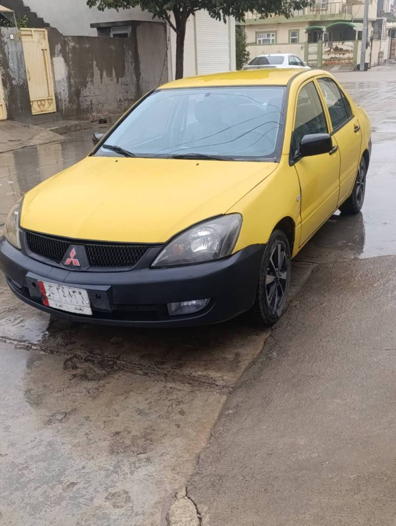 لانسەر مۆدێل 2010 سنەوی پلاستیک بەشەرتی ئەوالیات و حاسیبە
مەکینەو گێڕ تەبریت بێ عەیب
تایه تازە ویل کرۆم 
*********** كالار, السليمانية
