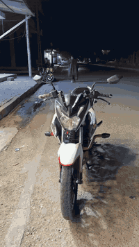 سلام عليكم دراجه البيع موديل ٢٠٢١مسجله رقم عربي حيل حيل نضيفه دراجه ماشيه ٣٧وهاذه رقمي ***********
