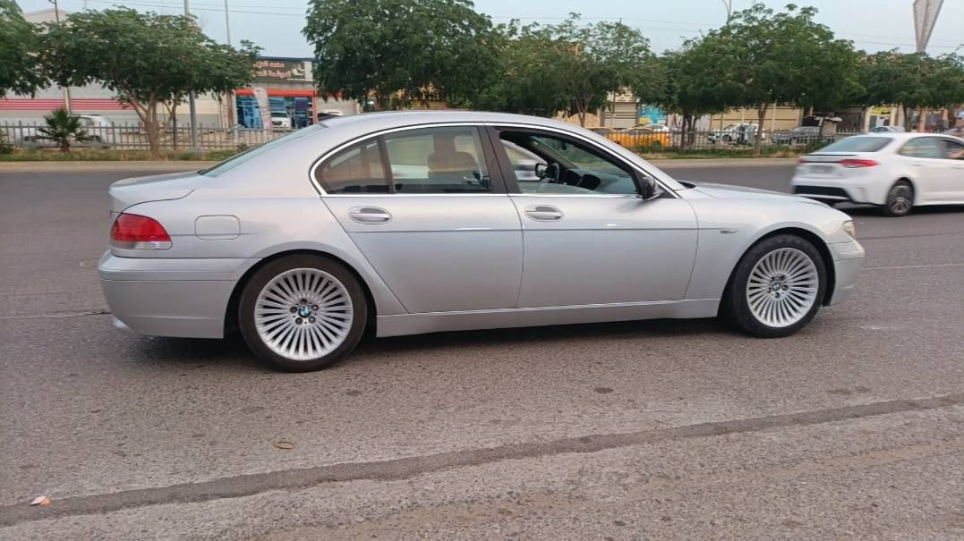 للبيع bmw 745  سيارة يحتاج ترتيب  عنوان كركوك سنوية مشروع وطني 31 سعر 95بي مجال قليل استفسار اتصال *********** كركوك, العراق
