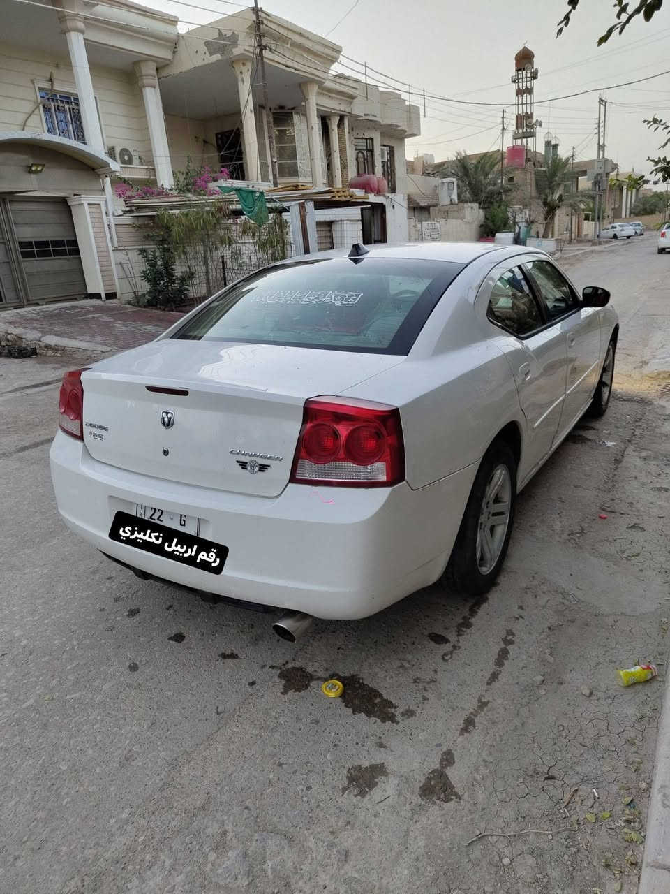 سلام عليكم للبيع اومراوس جارجر 10 محرك 6 داخل عسلي حداديه صالي سبوع من سويتها تبريد ثلج رقم اربيل جديد سنويه 29 ماتصرف عليها الف كلها جاهزه مكاني بل عماره السعر 37 وبيها مجال  الشري يتصل ***********
