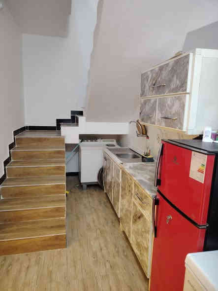 بيت مع محل للبيع بناء جديد ركن يصلح عيادة 
بغداد البلديات المعسكر قرب صورة السيد
للستفسار ***********
