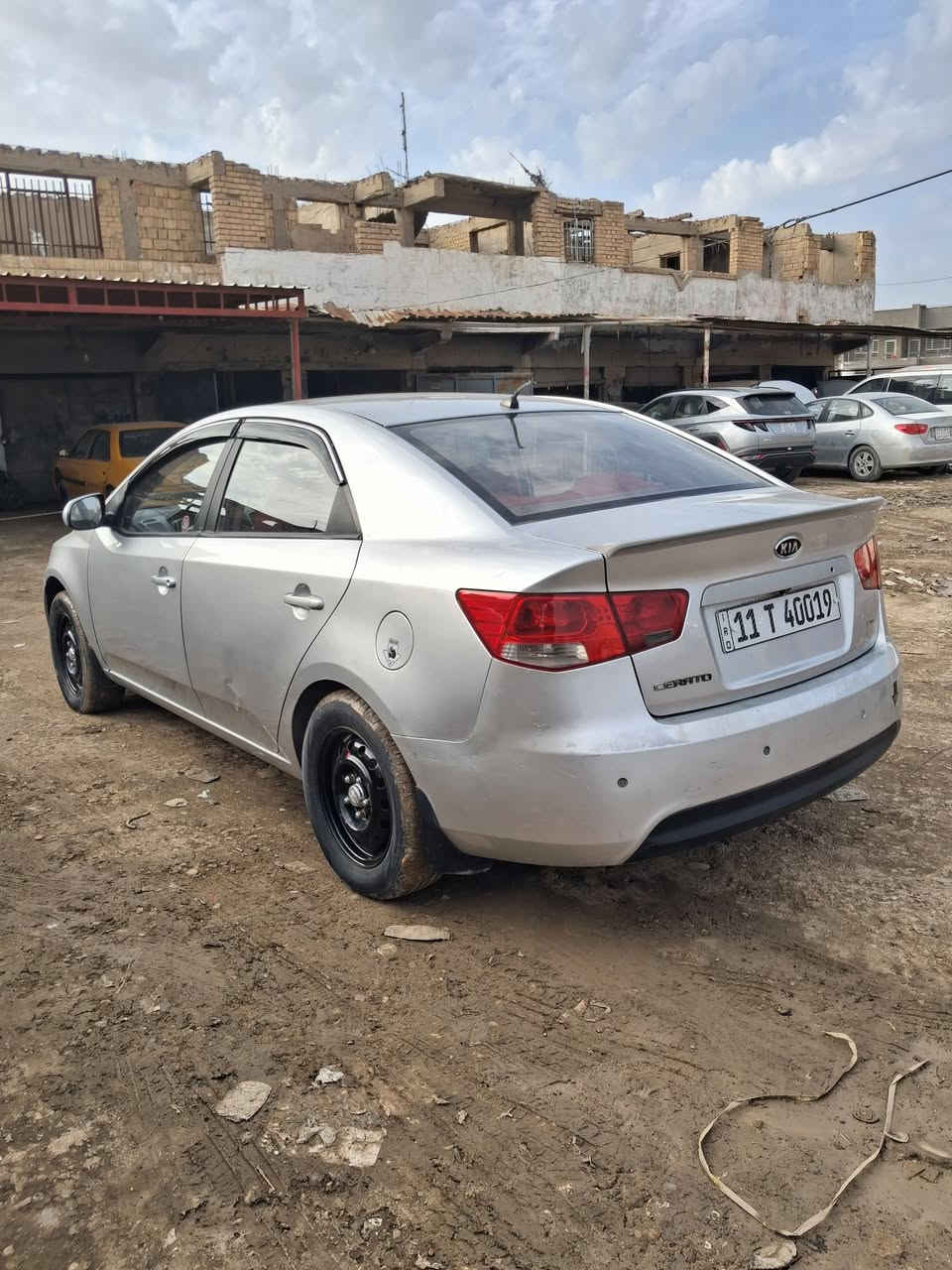 سيراتو ١٢ بيه قطعتين صبغ تحويل مباشر بغدادالسعر٩٩ ورقه بيه مجال حك الجيه ***********
