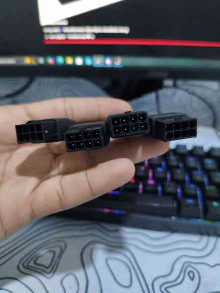 وصله البور للكروت الشاشه العملاقه
جديد وشرط فحص 
اصلي ومعتمد من شركه انفيديا
سعر ٢٠ مع توصيل 
رقمي *********** وتساب
