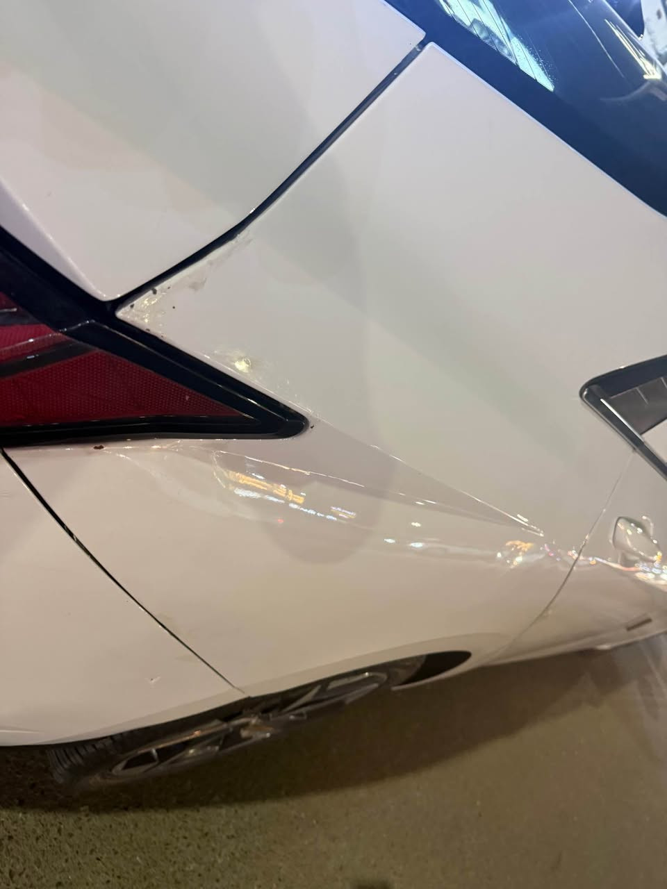 النتره موديل 2021 فول الفول مكينه 2000سياره مكينه مفتوحه سبب راجز بيه بارد بل جاملق الخلفي تقسيم قبق الصندوك او باب اليمنه الخلفي سياره جديده مناقصه شي سنويه لل 29 داخل جلد فول السياره ماشيه 70 الف 
جوال *********** Singapore
