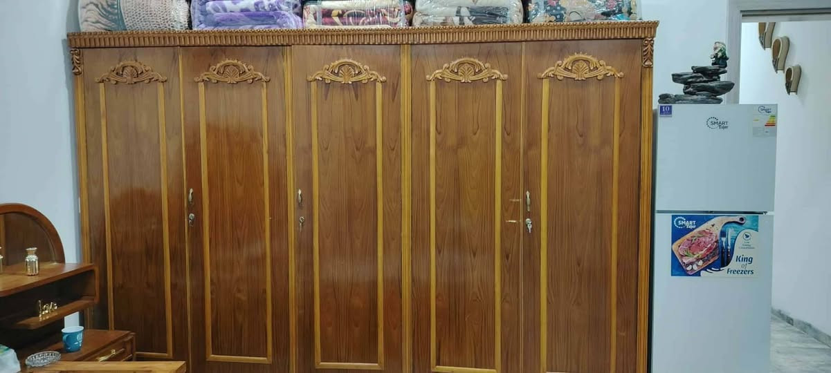 قنصور للبيع السعر ٣٥٠
تخت مع مطرح السعر ٨٥
مكانهم حي السماح الاركان


**إذا كنت صاحب هذا الإعلان وتريد حذفه لأي سبب، رجاءا أرسل رسالة إلى الدعم الفني**