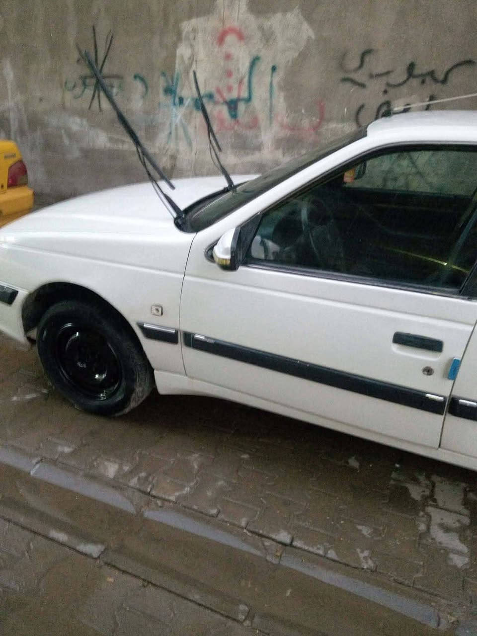 بيجو بارص مديل 2011لبيع سياره جاهزه من مكينه اوكير حداديه سياره ماناقصه شي سياره مكفوله من ضربه وتبديل سعر 38 وبيه مجال***********
