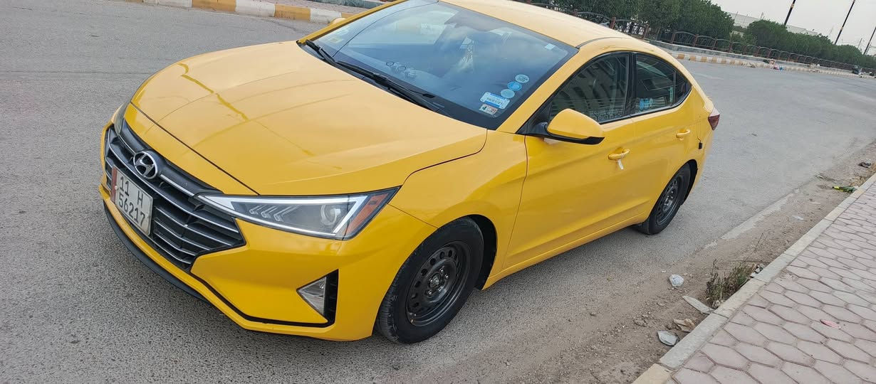 سلام عليكم انتره 20 امريكي حادث امريكه بس لبيع او لمراوس بحدث محوره غاز مكينه وكير مكفولات السعر 135 بيه مجال ***********
