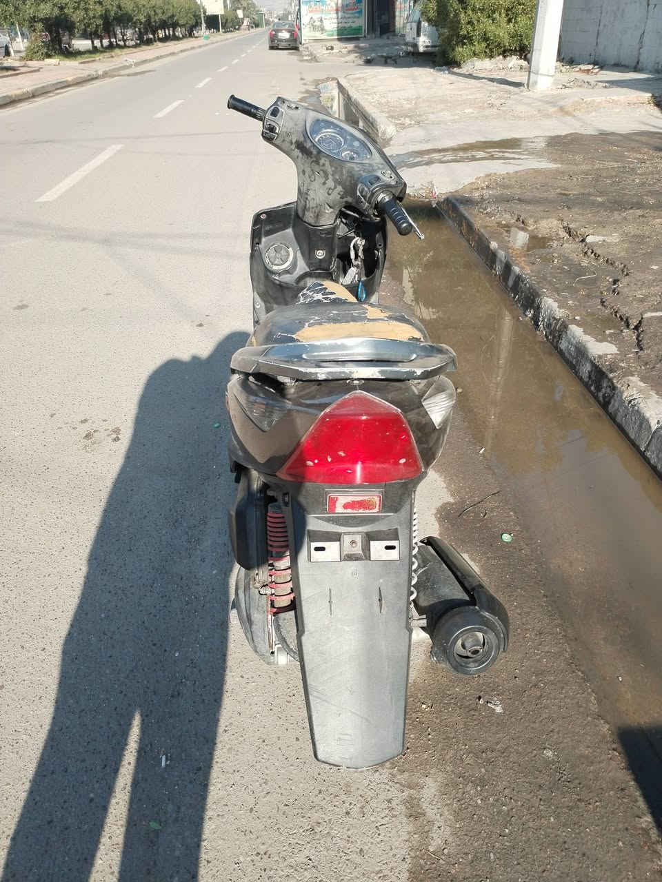 السلام عليكم دراجه ماكس ثعلب 140 للبيع 
كهربائيات كلها شغاله سلف لايت دراجه كفر جديد
لحيه جديده ترايش جديد تاير امامي جديد دراجه خير من الله نكره سلف بكل وقت مكينه خرسه نقص هندر ودوشمه كشن سعر 525 مكاني بغداد الحريه ***********
