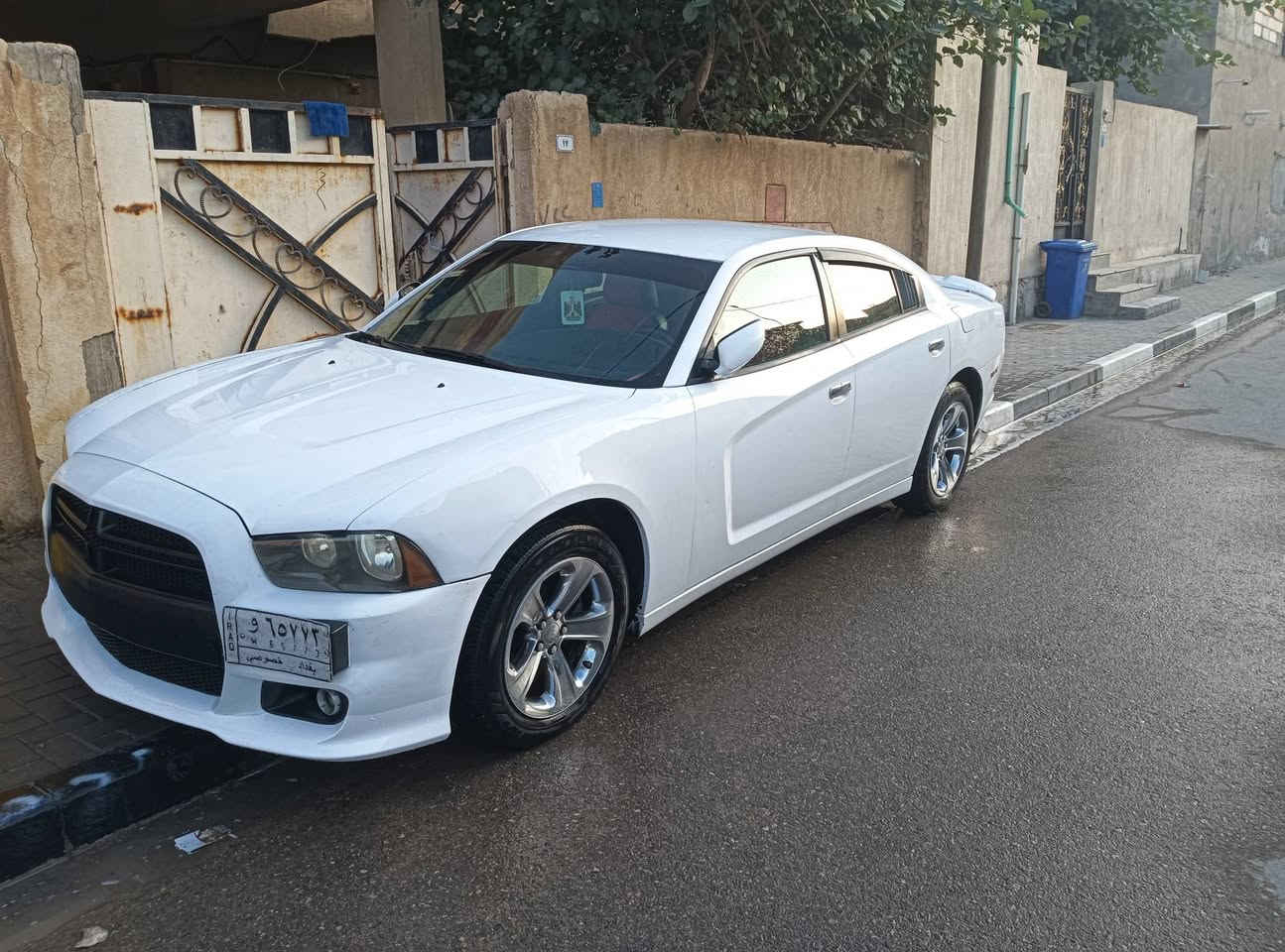 السلام عليكم 
2011 سياره بيه جاملغين خلفيات بدون حوض الصندوق ولا كص ولا ايرباك ضربات خفيفه وارد كندي وبيه فتح بنيد وجاملغ فقط برغي واحد تقسيم لا لغد لا شواصي 
رقم بغداد بسمي سياره ذاكر كل التفاصيل 
مكينه وكير جدد توني شادهن السعر 138 قفل 
تخم تاير صارله 5ايام نقص حداده خلفيه فقط العنوان بصره ***********
