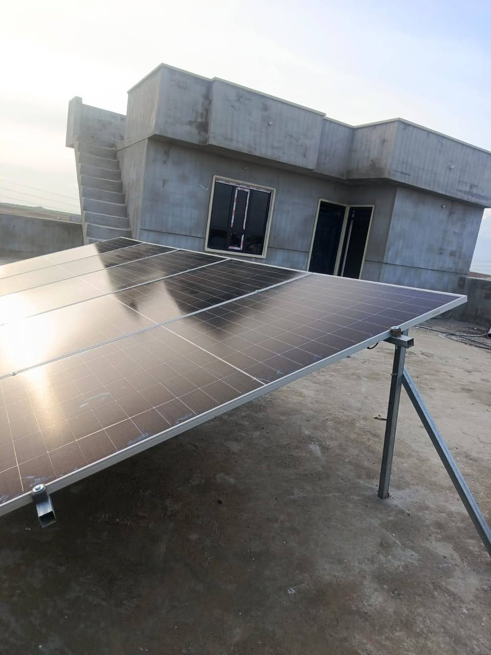 من عروض شركة الحجاب للطاقة الشمسية
تم تنصيبها للأخ 
                     (صالح إبراهيم عبد)
في الشرقاط شكراً 📌

    ⚡بقدرة ⚡

10-امبير نهاري ☀️
8_ امبير ليلي 🌕 

🔋 بطارية ليثيوم 8 كيلو من شركة 
▪️ عمر افتراضي طويل وأداء ثابت
▪️ أمان عالي وكفاءة ممتازة #ضمان 5 سنة
------------------------------------------------------
⚡ انفيرتر ES
▪️ أداء قوي وتحمل عالي للأحمال
▪️ مناسب للربط مع بطاريات الليثيوم BMS
    
-------------------------------------------------------
☀️ 5 ألواح شمسية  
▪️ كفاءة عالية في توليد الطاقة
▪️ أداء ممتاز في الأجواء الحارة
▪️ جودة عالمية #ضمان 15 سنة
-------------------------------
📞 للاستفسار والحجز:
***********

شركة الحجاب للطاقة الشمسية
ثقة • جودة • ضمان
