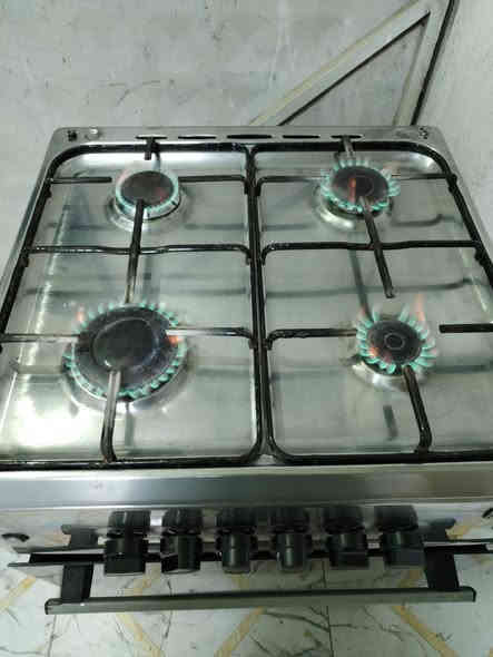 طباخ تركي نضيف شغال عيونه وفرنه ونار زرگه وع فحص ب 85 وشراي خاص عنوان ديوانيه عمارات نسيج ***********
*********** ديوانية
