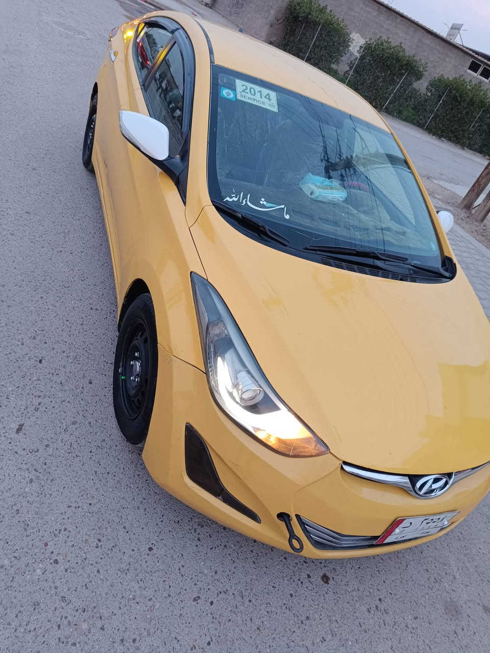 السلام عليكم..... 
النترا 2014 وارد كندي..... 
رقم بغداد  ....
 بسمي تحويل بنفس اليوم...  
 حادثه جاملق الامامي وبنيد  مبدل بدون دواخل.....  
كيرومحرك مكفولات ....
محرك دوش 1800....
كهربائيات كله شغاله .... 
 تخم تاير جديد.... 
صدرامامي خلفي كله جديد....   
غرفتها  جديد  ...
مكان بغداد ابو غريب
السعر105بيها مجال...
للاستفسار الاتصل***********
                         ***********
