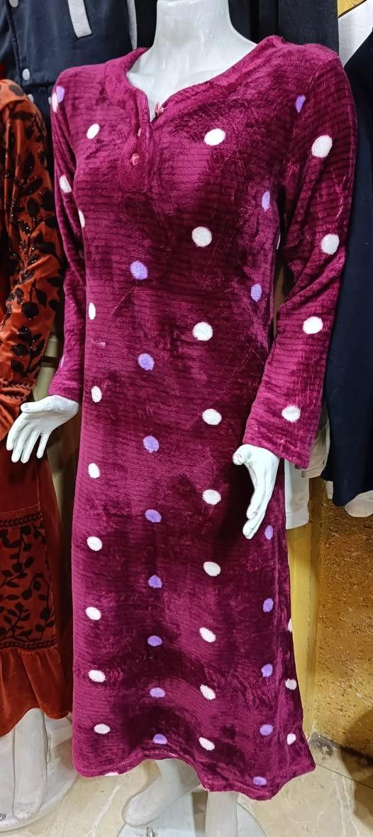 هدية 🎁 من المجمع لاكثر بنوته تسوي تاكات ومشاركة 📱 
زبائنا ومتابعينا الكرام 🌷 كما وعدناكم بكل ماهو جديد ♥️
وصول وجبة جديدة 🌹 دشداشة نسائي 👘 
قماش قديفة وموهير وفانيره يتوفر جميع الوان  والأحجام 
لسعر حسب القطعة والمديل من 3الاف و4الاف و5الاف👉
عنوان المجمع سوق الميثاق مجاور خياط البزاز قبل نهاية السوق للاستفسارالاتصال على الرقم ***********📞 أو على الوات ساب 📱🌹 وأهلا وسهلا بزبائننا الكرام 🌷🌹
