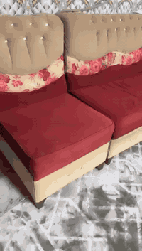 قنفات مستعمل للبيع سعر 300.... 8 قطع.. التواصل مع الرقم 07706774029