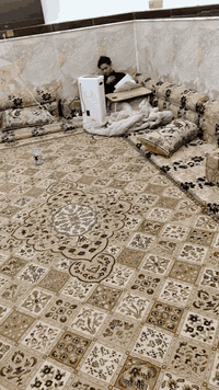 بيت للبيع طابقين بنيان حديث المساحه ٢٠٠ متر طابو صب كونكريت بنيان طابوك المكان حي الشرطه قرب مدرسه الشهيد عبدالجبار الرقم ***********
 الرقم الثاني ***********
