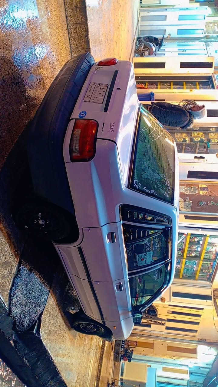 سايبه ٢٠٠٩ مكينه وكير شرط طخم امامي وخلفي جديد طخم تاير جديد السياره بدون ضرر عدا جاملهغ خلفي وبدون صبغ عدا قطعه وحده بس السياره انضف من الصور شرط الوكاله والتحويل مكاني حي الحدباء
السعر ٣٢ وبيها مجال للطيبين
السياره مشروع وطني شرط تحويلها بل موصل 
***********
***********
