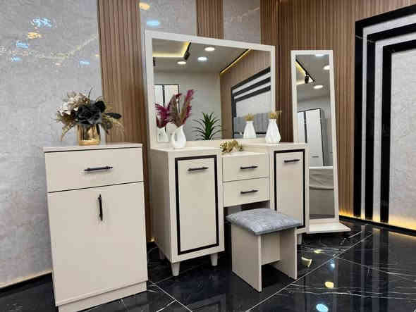 غرف نوم تركي درجة اولى 
***********
***********
السعر مليون 500
النقل والشد مجانا الشريقات
