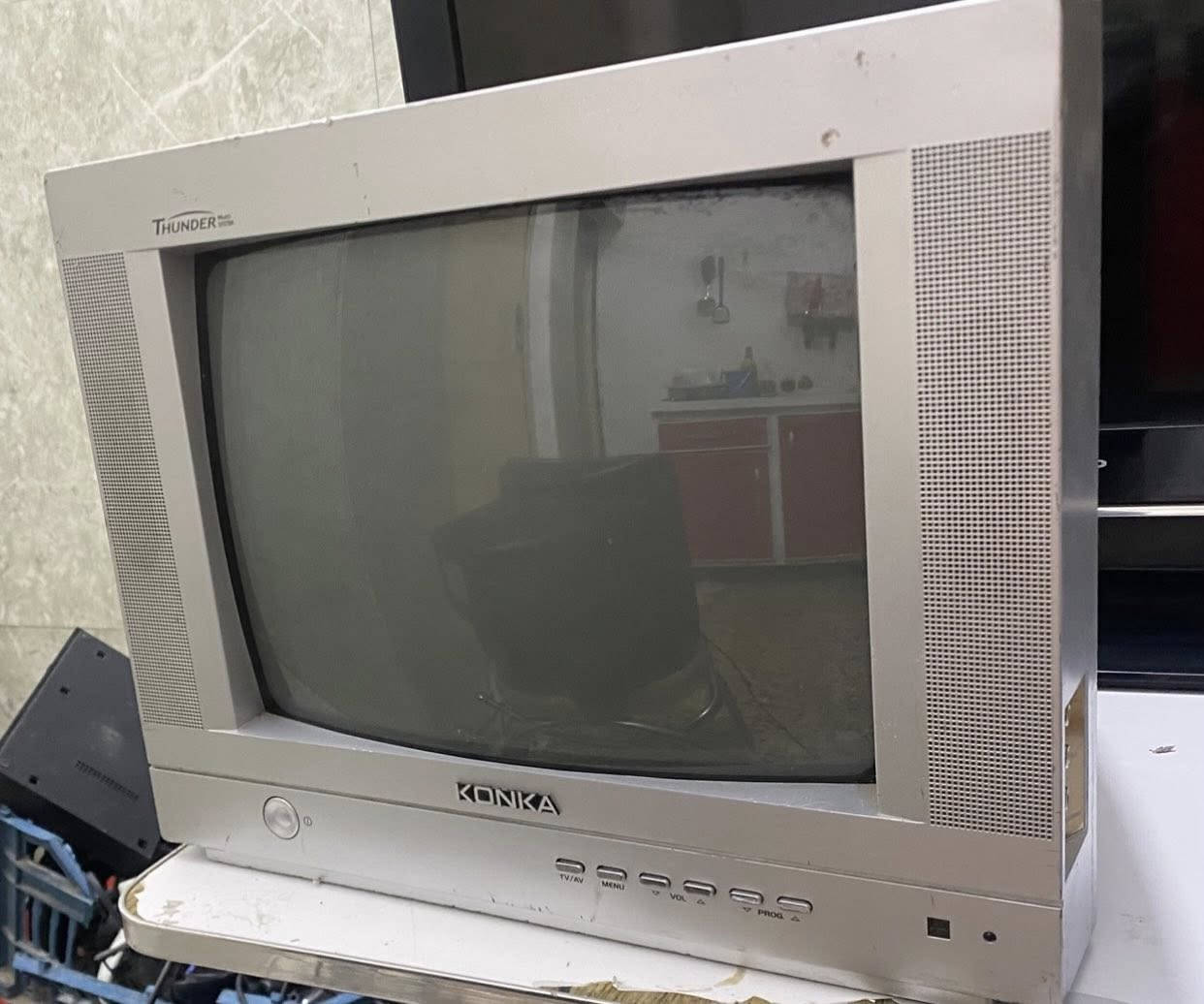 مجموعة تلفزيونات شغالة ملونة
مكاني بغداد
توصيل فقط داخل بغداد


**إذا كنت صاحب هذا الإعلان وتريد حذفه لأي سبب، رجاءا أرسل رسالة إلى الدعم الفني**