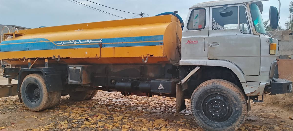 اسلام عليكم سياره هينو البيع مديل 82 محرك بي بخار 
شاصي كير اكسل كله مكفول رقم بغداد الجديد 
تحويل ثاني يوم 
مكلف بل نشر 
السعر 12مليون وبيها مجال 
لمو شراي لايتصل 
العنوان ديالى بلدروز 
الاتصال ‏‪***********‬‏
