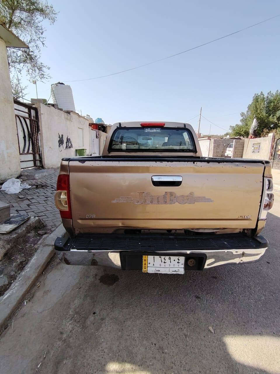 جنبي 2013 
رقم انكليزي مكفوله
مكينه كير بلاد المحرك بي خيط تبخير
كهربائيات تبريد كله شغال
سعرها. ستين 60 وبيها مجال 
مكانه بصره حيانيه ***********
