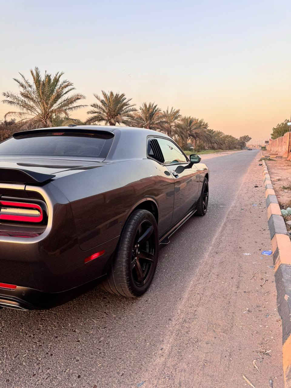 دوج جالنجر 2023 للبيع last call الاصدار الاخير SXT لون رمادي شذره بتغير ماشيه 43 الف محرك 6 سلندر 3.6cc السياره بيه صبغ بنيد بدون دواخل صور حادث بل منشور السياره بصمه تشغيل و ابواب دخول ذكي شاشه لمس ام الاعدادات الاصليه كامره خلفيه كشن السايق كهرباء تحكم ستيرن لد امامي لايت زنون ويل كب عنكبوت بيانو بلاك بكلايت لد تبريد منفصل شاشه و قطعتين تبريد امامي خلفي مكان السياره بغداد الجديده السعر 193  و هذا رقمي لليحب يتصل***********
