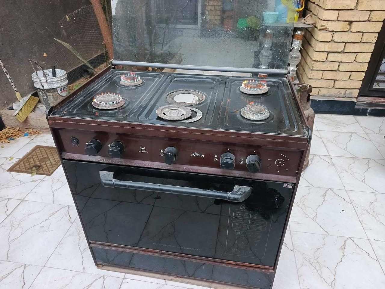 للبيع السعر 100 وبيه مجال
عوزه بس تنضيف ناصريه مركز حي العسكري


**إذا كنت صاحب هذا الإعلان وتريد حذفه لأي سبب، رجاءا أرسل رسالة إلى الدعم الفني**