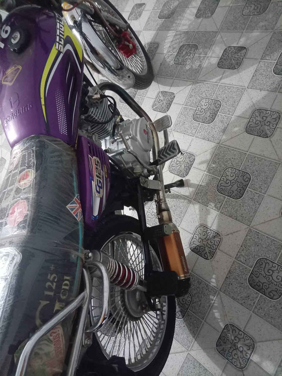 السلام عليكم دراجة تايكر موديل ٢٥ دراجة مكفولة كفالة عامة صالنصة رياضي أوراق كاملة مكاني ديالى ***********
