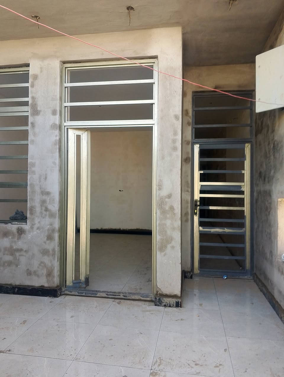 من أحلى العروض بيت للبيع المساحة 100متر الواجهة 5    طابق ونص البناء درجة أولى الرستمية الزهور حي الخليج الاستفسار أو الاتصال وعلى الواتساب *********** زراعي
