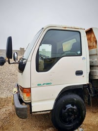 ميتسوبيشي كنتر • موديل 2000 • ناصريه الغراف