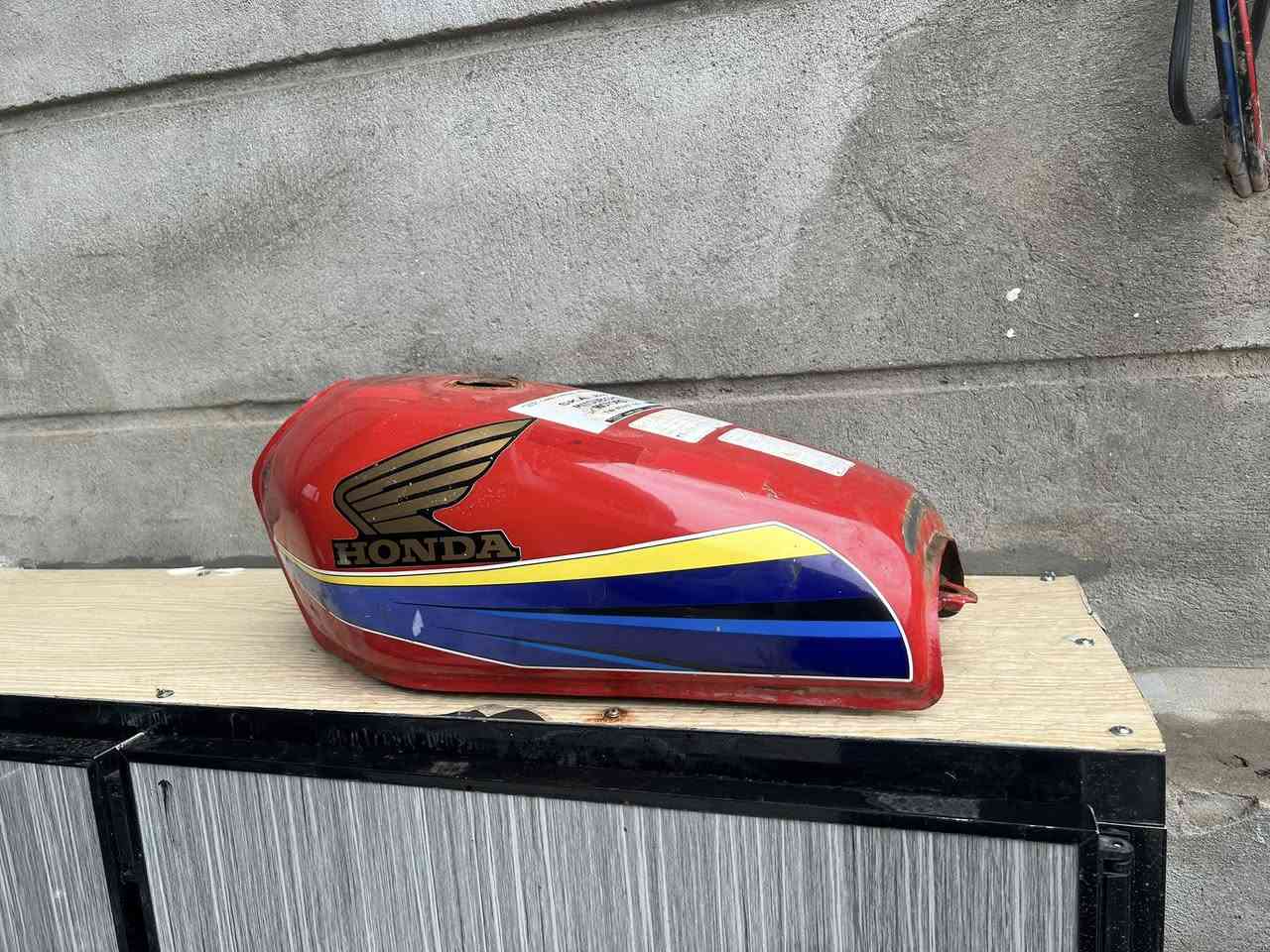 البيع تانكي مابي زرف جامغ وره او بكلايت شغال بدون لحيم بدون زنجار سيبايه  انطي سعر وخذ ***********
