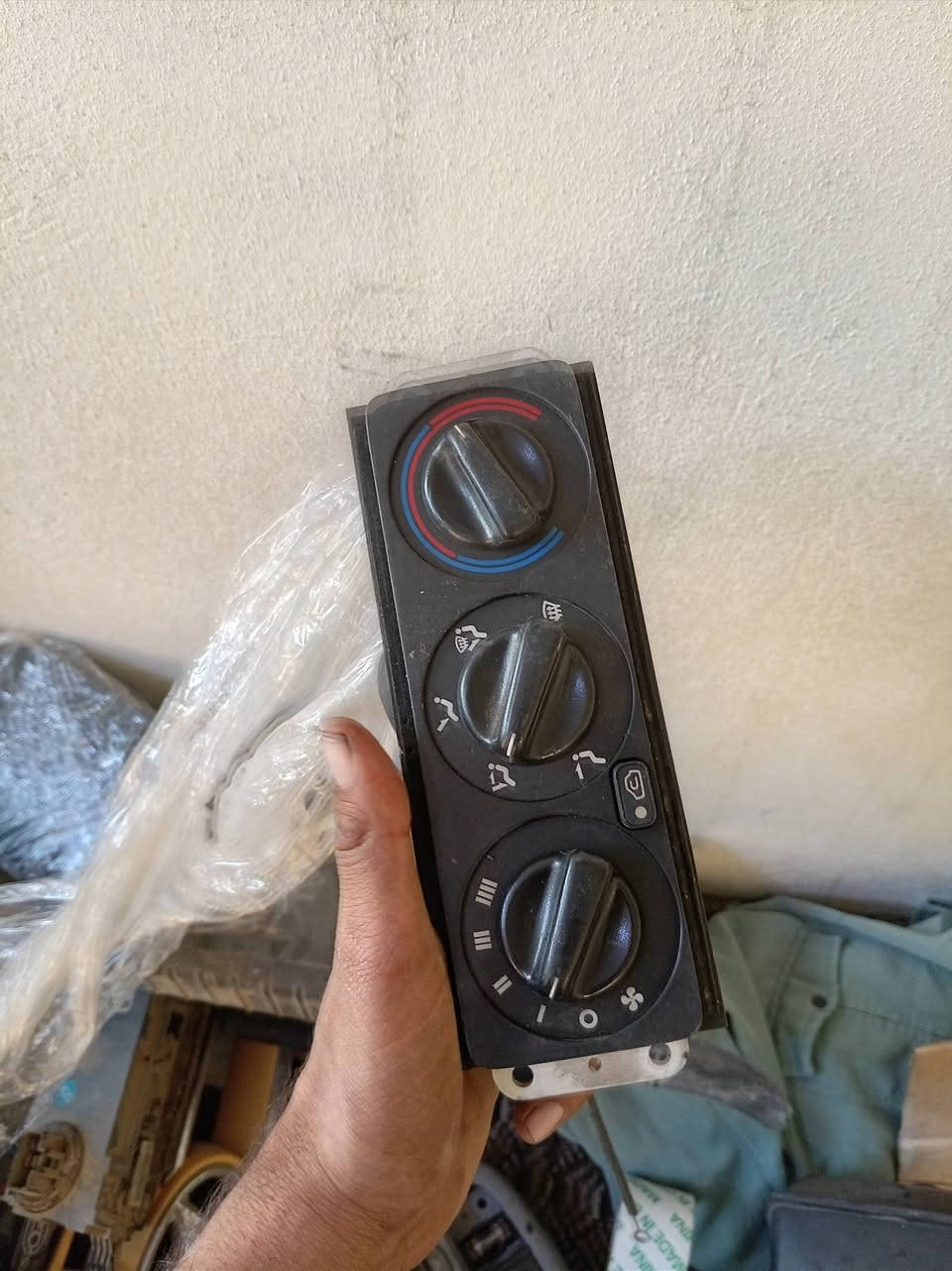 السلام وعليكم وصل قطعه غيار النترا مع خدمت توصيل كافت محافظات العراق متوجود عل ماسنجر


**إذا كنت صاحب هذا الإعلان وتريد حذفه لأي سبب، رجاءا أرسل رسالة إلى الدعم الفني**