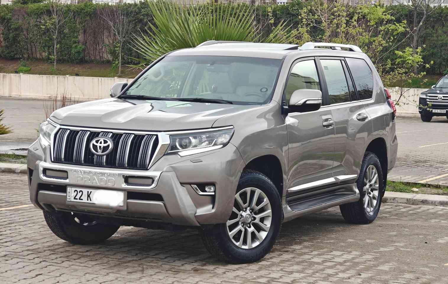 تويوتا لاندكروزر برادو 
VX 
2018
كويتي شركة الساير 
لون مميز برونزي 
ماشيه 148.000 كم 
طخم تايرات جديد بيرجستون 
صيانة دوريه شركة ساز SAS 
اخر صيانة مسويله مال 150 الف كم كامل سيرفس 
رقم اربيل تحويل ثاني يوم بشرط 
سنويه جديده ورقم جديد
محرك كير كهربائيات صدر كله بشرط 
السعر // 36.500$$ وبي مجال بسيط 
العنوان اربيل او فلوجة 
للاستفسار اكثر 
***********
