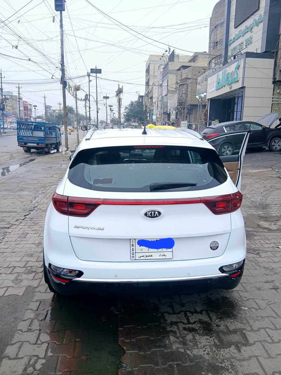 السلام عليكم.. للبيع اسبورتج 2020 خليجي محرك 2000 دوش ماشيه 66k تبريد قطعتين تبريد بيانو تشغيل عن بعد أبواب وتشغيل بصمه صندوق كهرباء ترحيب باليدات الباب مكفوله من الصبغ والتبديل بارد بالباب الصدر وطلقه بالبنيد السعر 206 باسمي تحويل ثاني يوم غرامه 200 الف على البايع موبايل *********** وات ساب نفس الرقم
