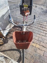 بايسكل • نظيف • يحتاج تواير