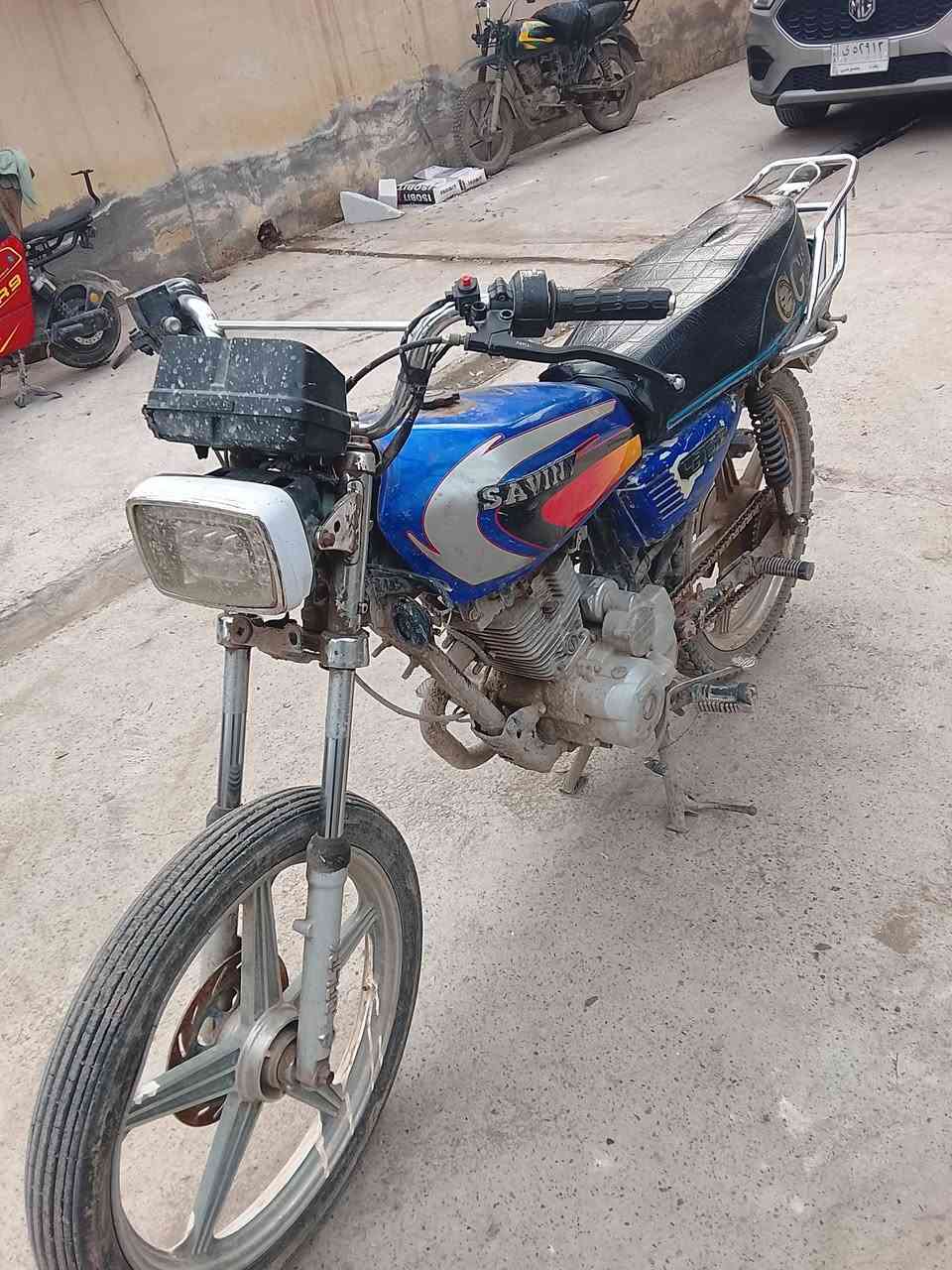 سلام عليكم دراجه لبيع سيفان موديل 20 سلف وكلاب و هورن شغالات اوراق مابي  سعر 275 وبي مجال لشراي بكاني ديالى بعقوبة هويدر الرقمي ***********
