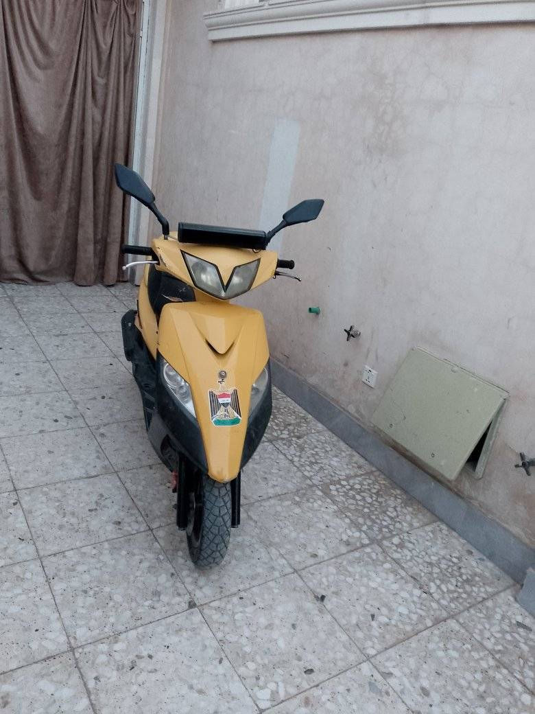 دراجه ماكس ثعلب ياباني سرعة 140 مكينه بلاديه ما مفتوحة ابد ناعمه شلعه قويه كهرباء كوله شغال نكره سلف هندر اوراق بسمي الدراجه صار 3 أشهر من نازله رنبه مكفولة السعر 500 بغداد الشعب رقمي ***********
