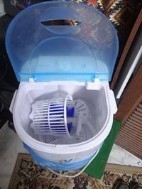 غسالة • نظيفة • استعمال قليل