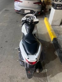 جيل اول نقصه تفيلس دراجه نضيفه وكلشي شغال بيه عنواني بغداد كريعات سعر ...