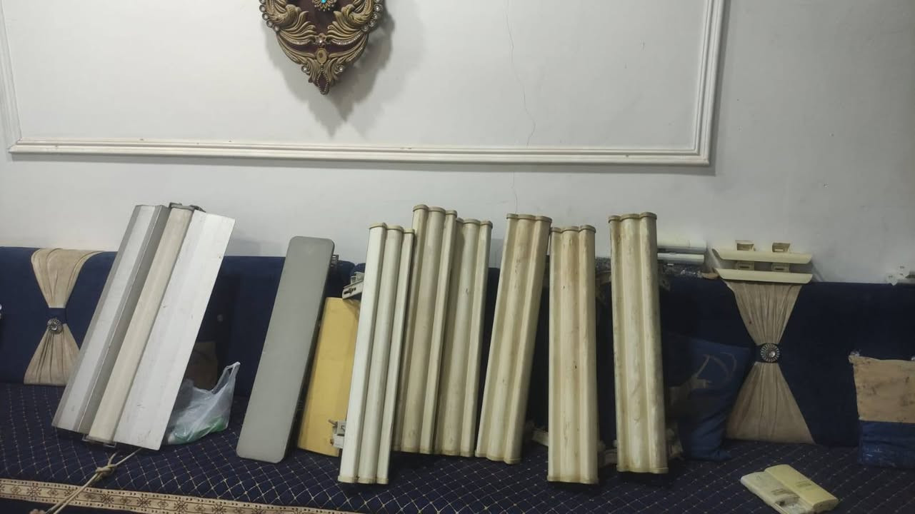 يالله  توفرت عدنه غراض خير من الله
دشات 32 عدد ثنين فول نضافه 
دشات m10 .30 روكت داخلي عدد ٢ 
دشات 30 ubnt عدد ٤ مع 912 
مايكروتك 2011 ابو الشاشه عدد ٣ 
عاكسا مكزما  850 V
سكاتر ubnt زاويه 120 مع روكت xw 
سكتر ناري مع 912 زاويه 120 
سكتر زاويه ٦٠ يشيل من ٦ الى ١٠ يوزريه 
سكتر تيتانيوم عدد 1 مع روكتات تيتانيوم عدد 2 
بطاريه 100 امبير 
دلتا لنك  30 
ميموسا عدد 3.    56 V
دلتا لنك 23  عدد 2 
رافع قدرة 
شاحن بطاريه 20 A
سسكو 3750  24 بورت كيكا نضام ديسي اصليي شرط النضافه 
سسكو 2960 24 بورت +بورتين كيكا 
هبات عاديه سسكوات عاديه
توصيل جميع محافضات العراق 
***********

