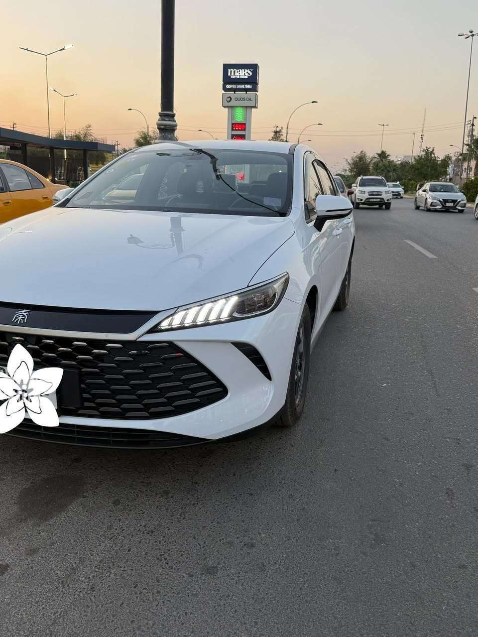 جن بلاص BYD2025
ماشية2000 ع البطارية و4000 ع المحرك الممشى الكلي6000

سيارة علا وضع الشركة جديدة لوك ومعها كامل ملحقاتها

مرقمة كركوك وجاهزة مستلم وصل مال بطاقة بانزين

السعر124 وبيها مجال بسيط جدا ورجاءا إذا ماعجبك السعر اعتبر نفسك ماشفت المنشور 

العنوان كركوك رقم الهاتف ‭***********‬
