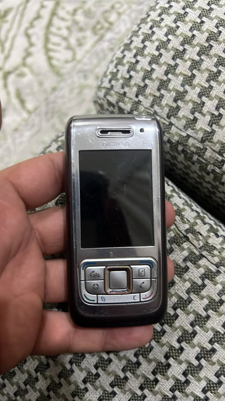 نوكيا e65
جهاز نظيف مع بطاريه جديده وشاحنه 
سعر ٤٥ 
يوجد توصيل


**إذا كنت صاحب هذا الإعلان وتريد حذفه لأي سبب، رجاءا أرسل رسالة إلى الدعم الفني**