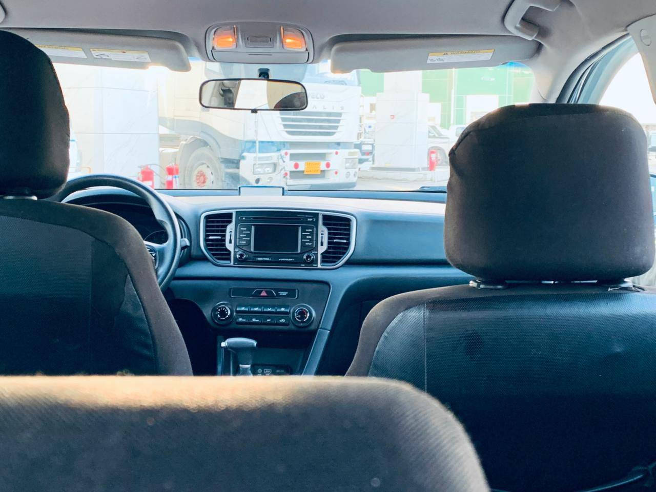 للبيع سبورتج موديل 2017  وارد أمريكي محرك 2400/ GDI الضرر فقط جاملغ أمامي صور سونار  مرفق بالمنشور شوفهن وتصل/ هزة ورقام جدد بسمي سنويه / سيارة جديدة مال بيت سيارة / السعر 139 مجال قليل مكانه قضاء الصويرة قرب المستشفى اتصال/***********
