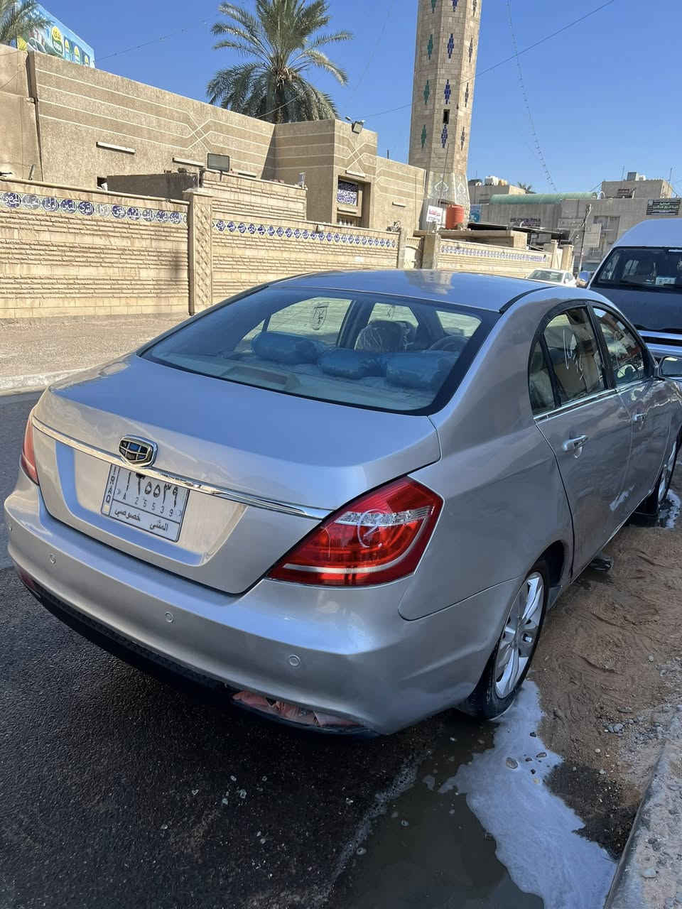 ‏سلام عليكم سيارة جيلي
￼امكراند موديل 2016 مصبوغ حزام

￼ شاشة كاميرا حساسات كلها شغالة

‏سيارة بصمة مكان السيارة بغداد

‏السعر السيارة 55 وبيها مجال

‏رقم الهاتف ***********￼
