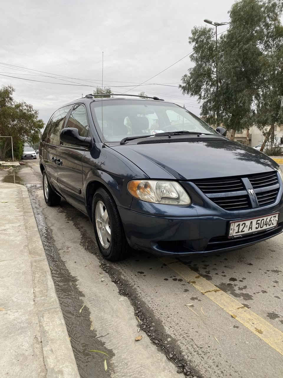 السلام عليكم ورحمة الله وبركاته للبيع دوج كرفان موديل 2007كير محرك شرط كوبون بانزين بيها تبريد تدفئه شغاله سياره جاهزه ع اخر مكان السياره حي الحدباء السعر 87وقابل للتفاوض ***********
