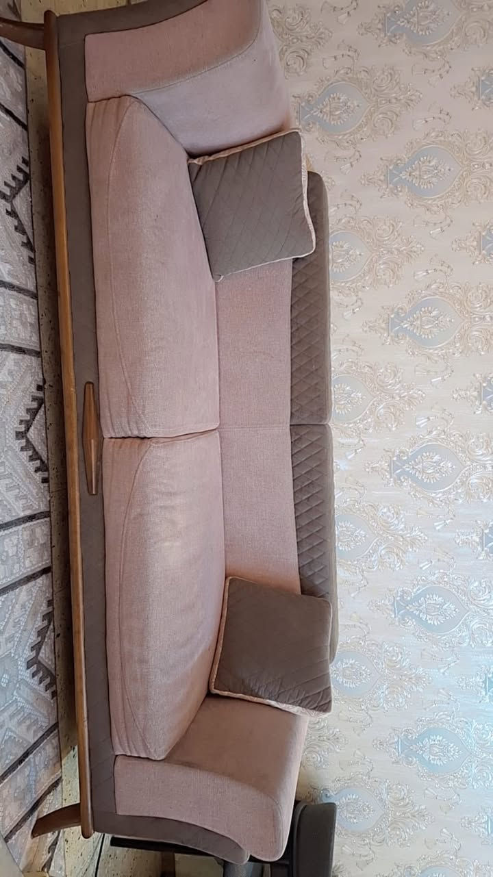 تخم تركي مال هوم سنتر  8مقاعد
عنوان بغداد قرب جسر السنك شقق 28 نيسان

سعر 550

***********
