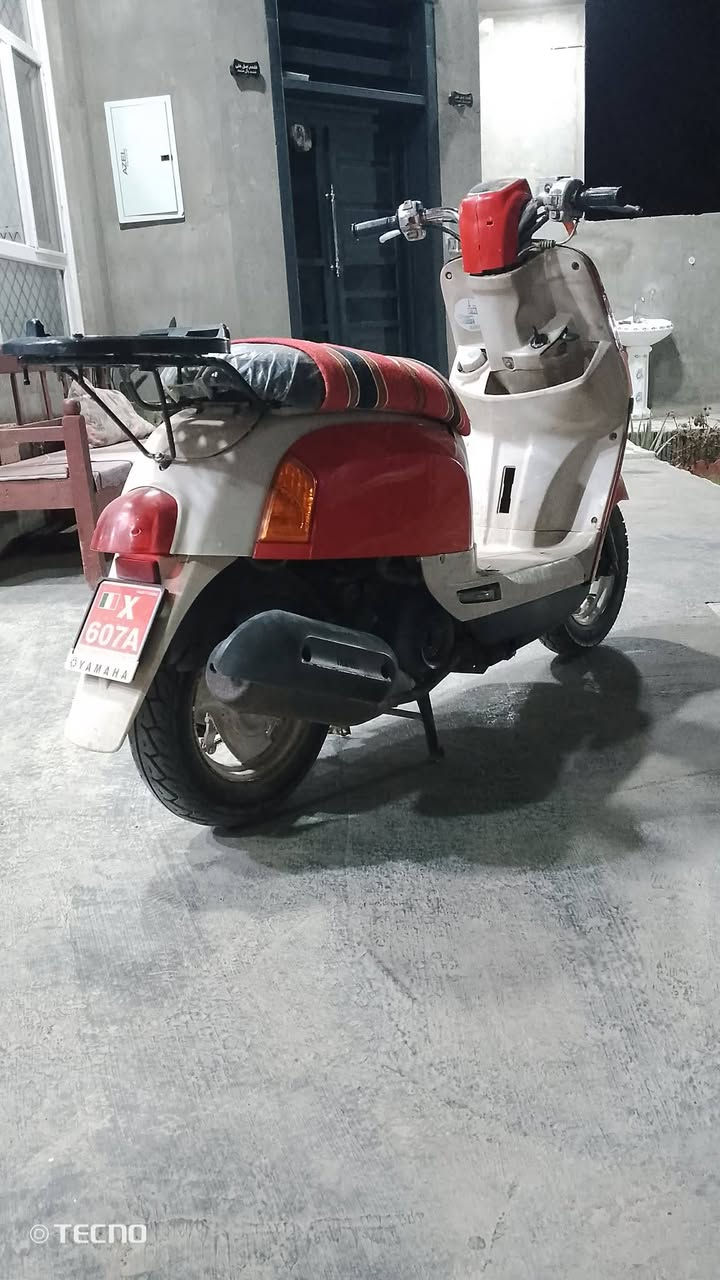 دراجه بوليس موديل 2008 دراجه برغي ما نفتوح بيهة دراجه نكره سلف دراجه بلادي بس نقصهة كفرات أو قبق بانزين  سعر 550 مكان كربلاء قرب مدينت سيد الوصياء عامود 163 ما متواجد خاص ***********
