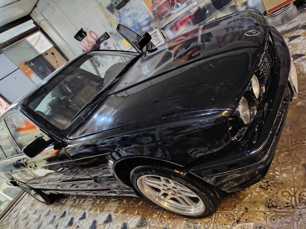 سلام عليكم
بيئم ٥٤٠ تعمير تعمير تعمير
سياره ابيعلك تعمير بيها نواقص
عليها مكينه مفتوح وكير٢٥ كير عادي 
مكانه واسط ابيع شرط التحويل
*********** دهل اوران, واسط
