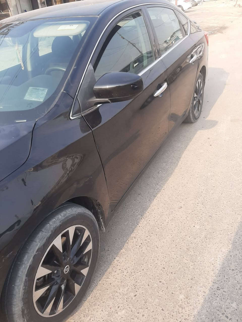 السلام عليكم نيسان سنترة وارد امريكي رقم بصرة بيها ضربه جاملغين وبنيد السعر 92 وبيها مجال مكاني البصرة
***********
